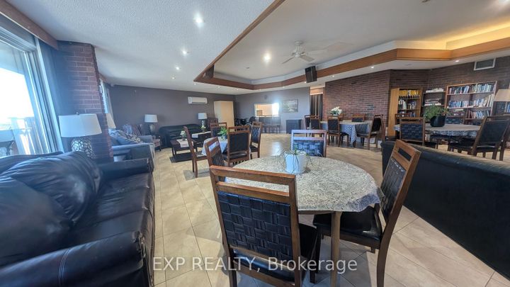 Photo 32 at 518 - 20 Chesterton Drive, Nepean (Borden Farm/Stewart Farm/Carleton Heights/Parkwood Hills), Ottawa