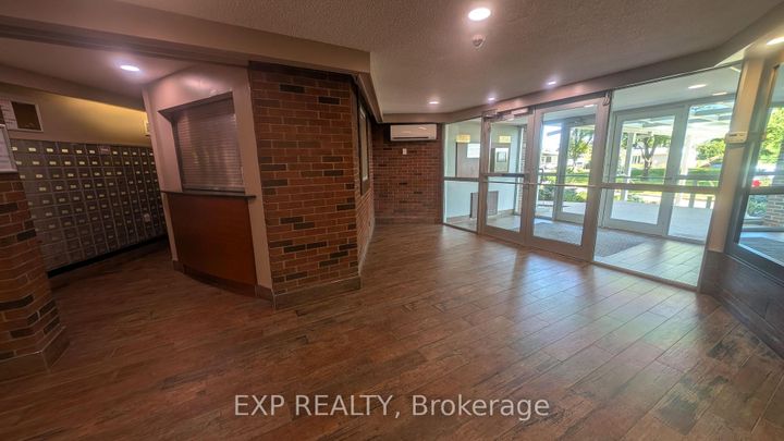 Photo 44 at 518 - 20 Chesterton Drive, Nepean (Borden Farm/Stewart Farm/Carleton Heights/Parkwood Hills), Ottawa