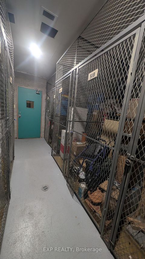 Photo 22 at 518 - 20 Chesterton Drive, Nepean (Borden Farm/Stewart Farm/Carleton Heights/Parkwood Hills), Ottawa