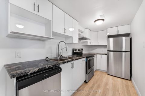 Photo 14 at 20 Dundegan Drive, Glencairn/Hazeldean, Kanata