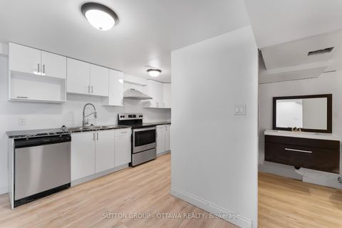 Photo 15 at 20 Dundegan Drive, Glencairn/Hazeldean, Kanata