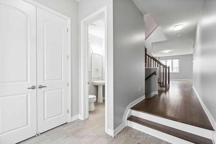 Photo 6 at 95 Mesa Drive, Nepean (Half Moon Bay), Ottawa