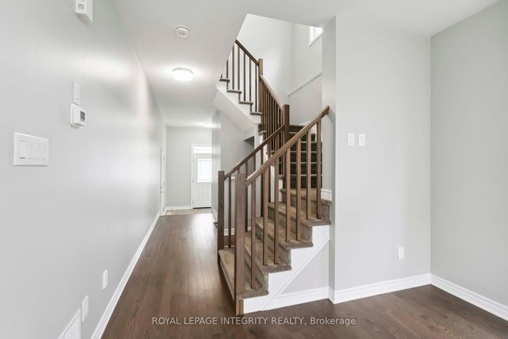 Photo 7 at 95 Mesa Drive, Nepean (Half Moon Bay), Ottawa
