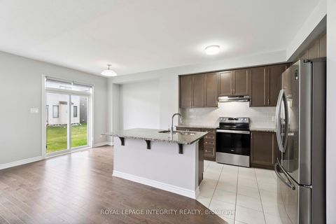 Photo 10 at 95 Mesa Drive, Nepean (Half Moon Bay), Ottawa