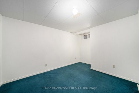 Photo 18 at 48 - 16 Lally Lane, Perth