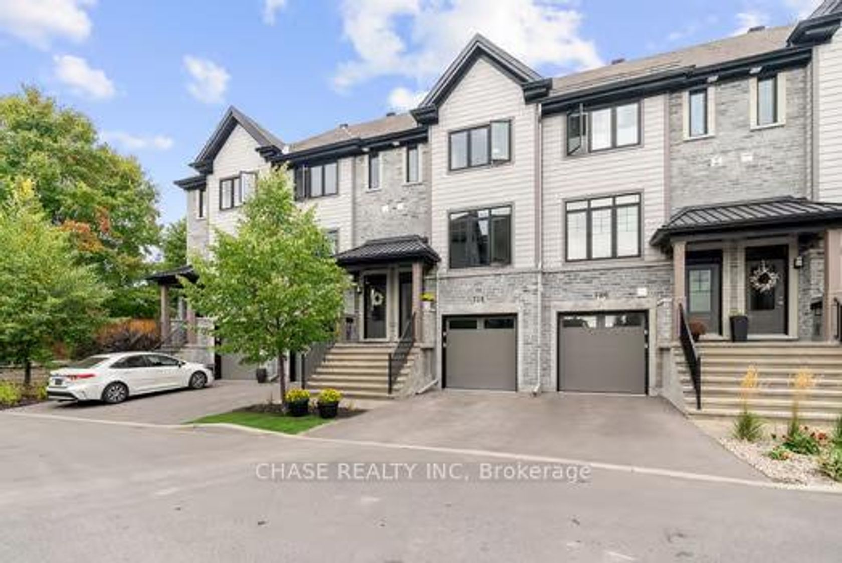 728 Reverie Private, Stittsville (Central), Stittsville 2