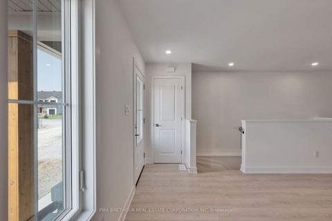 Photo 3 at 154 Doctor Agnes Craine Drive, SMITHS FALLS, Smiths Falls