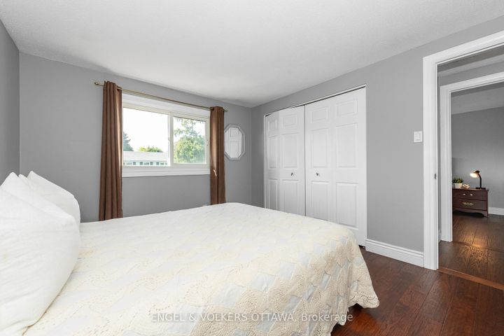 Photo 23 at 20 Falk Avenue, Nepean (Knollsbrook), Ottawa