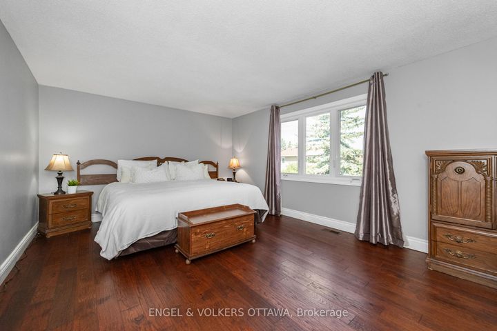 Photo 30 at 20 Falk Avenue, Nepean (Knollsbrook), Ottawa
