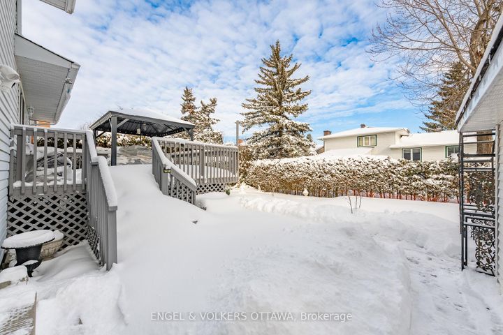 Photo 43 at 20 Falk Avenue, Nepean (Knollsbrook), Ottawa
