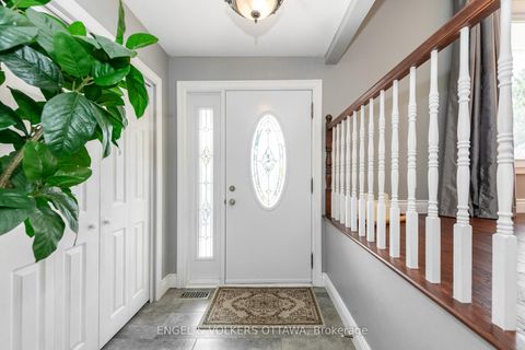 Photo 3 at 20 Falk Avenue, Nepean (Knollsbrook), Ottawa