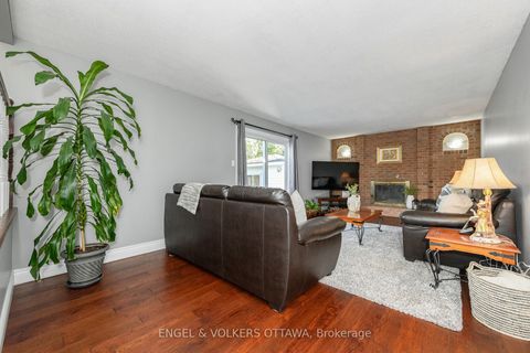 Photo 11 at 20 Falk Avenue, Nepean (Knollsbrook), Ottawa