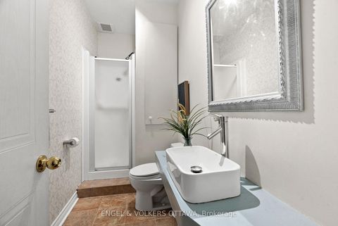 Photo 13 at 505 Lyon Street N, Ottawa Centre