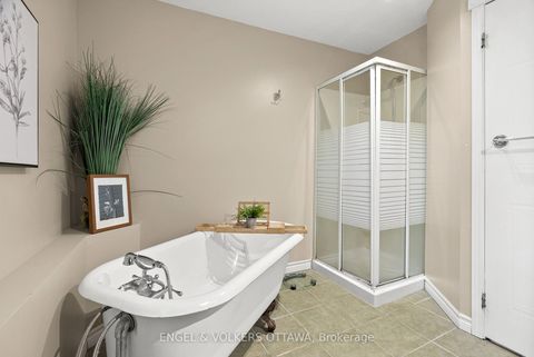 Photo 17 at 505 Lyon Street N, Ottawa Centre