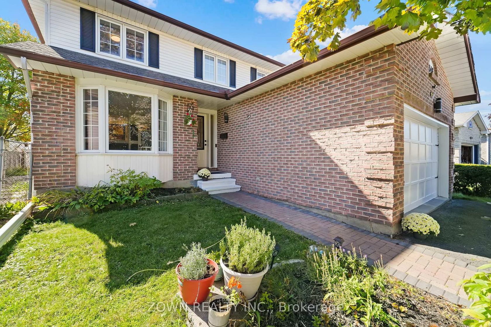 6346 Beausejour Drive, Chateauneuf, Orleans 2