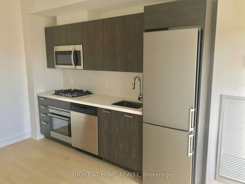 Photo 8 at 705 - 203 CATHERINE Street, Ottawa Centre