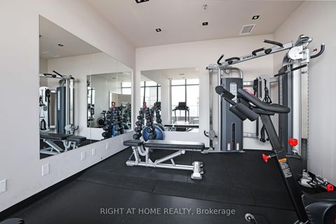 Photo 11 at 705 - 203 CATHERINE Street, Ottawa Centre