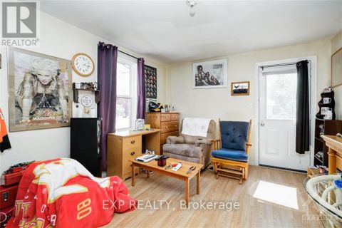 Photo 16 at 70-72 Victoria Avenue, SMITHS FALLS, Smiths Falls
