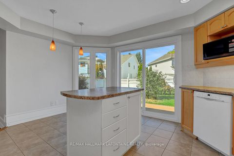 Photo 15 at 919 Scala Avenue, Notting Hill/Summerside, Orleans