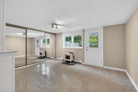 Photo 33 at 11 Peary Way, Katimavik, Kanata