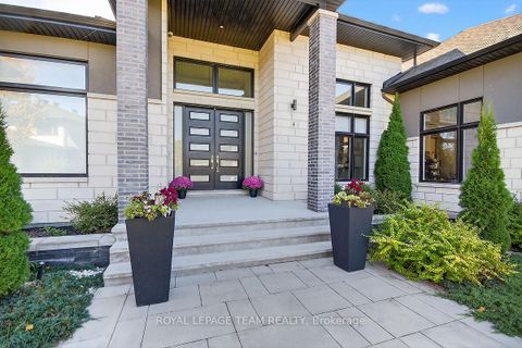 Photo 5 at 525 LEIMERK Court, Manotick Village & Manotick Estates, Manotick