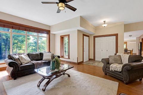 Photo 8 at 139 Sheil Drive, Drummond/North Elmsley (North Elmsley) Twp, Drummond/North Elmsley