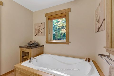 Photo 21 at 139 Sheil Drive, Drummond/North Elmsley (North Elmsley) Twp, Drummond/North Elmsley