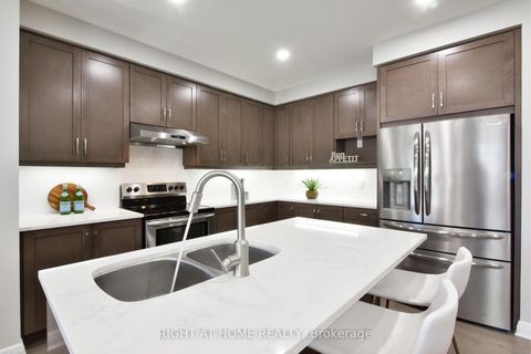 Photo 8 at 117 Escarpment Crescent, Kanata Lakes/Heritage Hills, Kanata