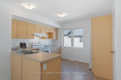 Photo 7 at 538 Recolte Private, Bilberry Creek/Queenswood Heights, Orleans