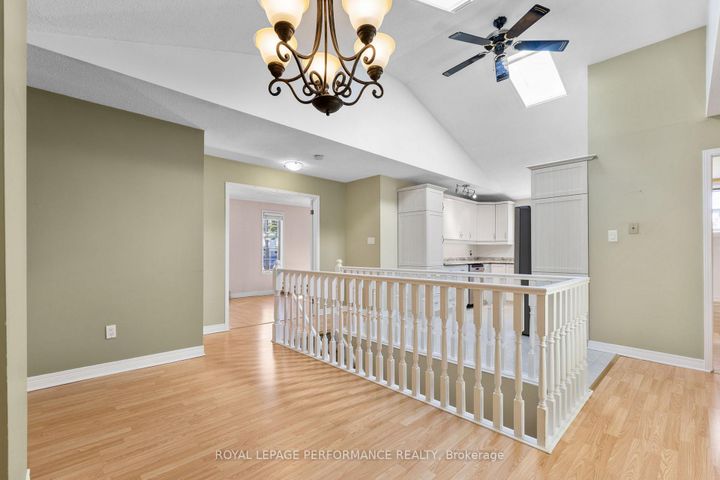 Photo 28 at 5 Revol Road, Nepean (Merivale Gardens), Ottawa