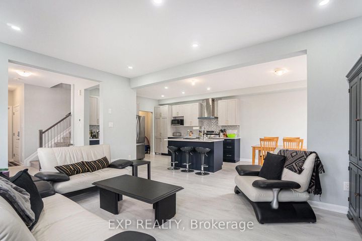 Photo 12 at 796 Cappamore Drive, Nepean (Half Moon Bay), Ottawa