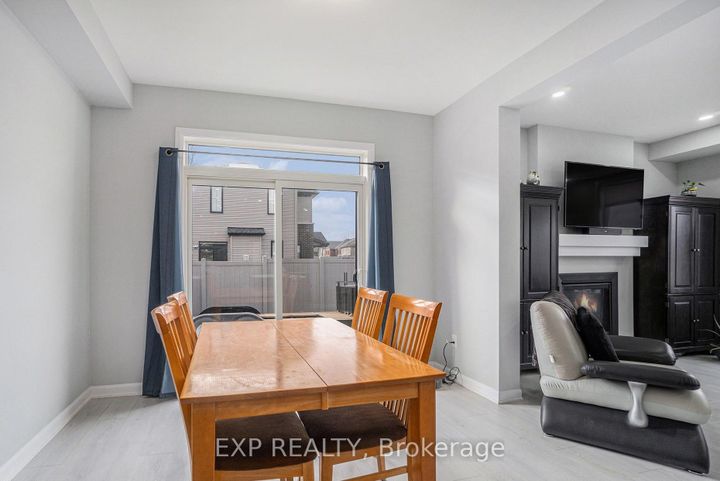 Photo 14 at 796 Cappamore Drive, Nepean (Half Moon Bay), Ottawa