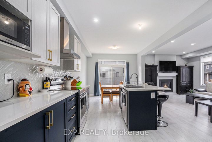 Photo 17 at 796 Cappamore Drive, Nepean (Half Moon Bay), Ottawa