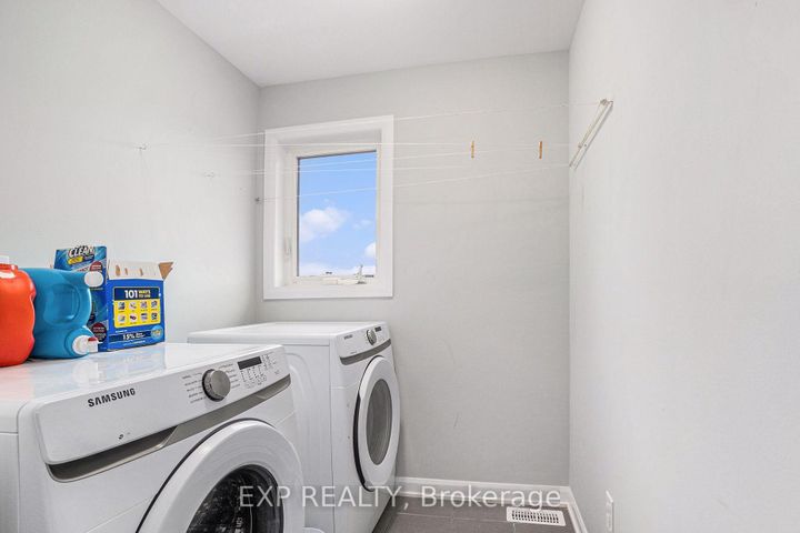 Photo 29 at 796 Cappamore Drive, Nepean (Half Moon Bay), Ottawa