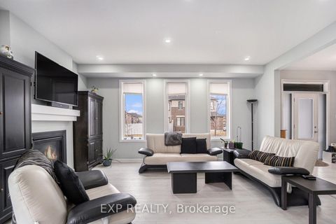 Photo 11 at 796 Cappamore Drive, Nepean (Half Moon Bay), Ottawa