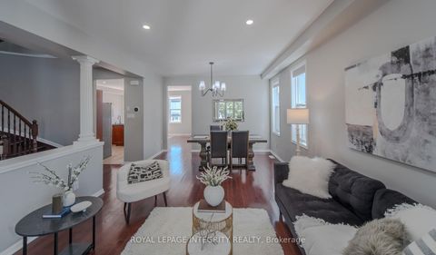 Photo 5 at 214 HUNTSVILLE Drive, Kanata Lakes/Heritage Hills, Kanata