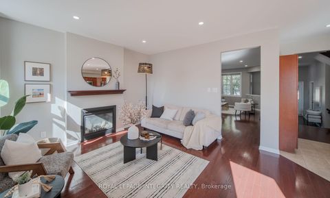 Photo 7 at 214 HUNTSVILLE Drive, Kanata Lakes/Heritage Hills, Kanata