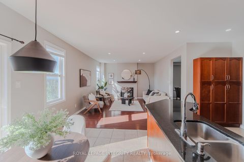 Photo 11 at 214 HUNTSVILLE Drive, Kanata Lakes/Heritage Hills, Kanata