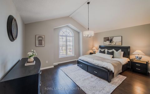 Photo 16 at 214 HUNTSVILLE Drive, Kanata Lakes/Heritage Hills, Kanata