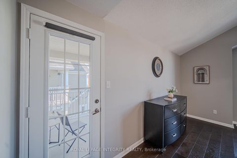 Photo 19 at 214 HUNTSVILLE Drive, Kanata Lakes/Heritage Hills, Kanata