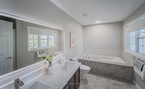 Photo 21 at 214 HUNTSVILLE Drive, Kanata Lakes/Heritage Hills, Kanata