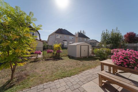 Photo 31 at 214 HUNTSVILLE Drive, Kanata Lakes/Heritage Hills, Kanata