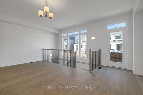 Photo 11 at 95 San Felice Circle, Emerald Meadows/Trailwest, Kanata