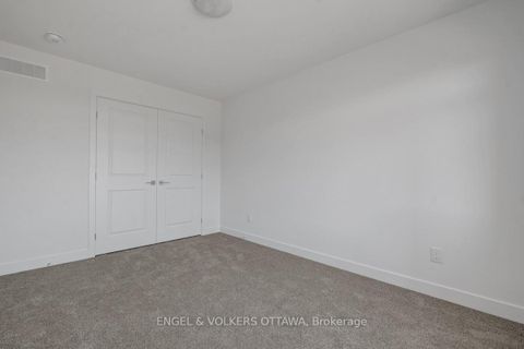 Photo 33 at 95 San Felice Circle, Emerald Meadows/Trailwest, Kanata