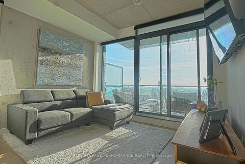 Photo 2 at 1804 - 203 Catherine Street, Ottawa Centre