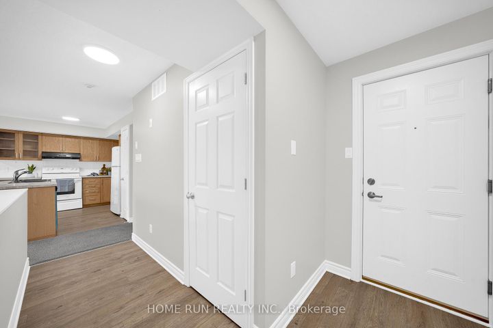 Photo 10 at 6 - 50 Barnstone Drive, Nepean (Barrhaven East), Ottawa