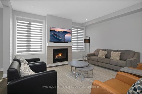 Photo 2 at 556 Genevriers Street, Avalon West, Orleans