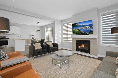 Photo 3 at 556 Genevriers Street, Avalon West, Orleans