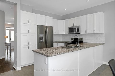 Photo 9 at 556 Genevriers Street, Avalon West, Orleans
