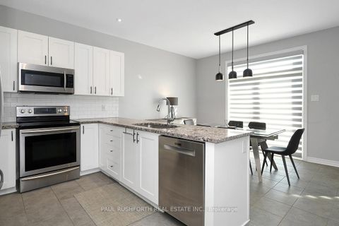 Photo 10 at 556 Genevriers Street, Avalon West, Orleans